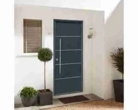 How much does a locksmith cost in Fuengirola?