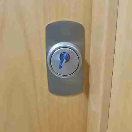 Qué es el bumping y cómo proteger tu puerta